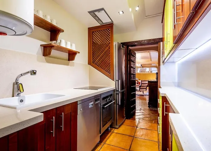 Toscana Indoor & Outdoor Pool Апартаменти