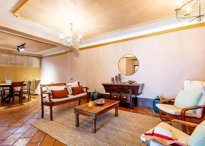 Toscana Indoor & Outdoor Pool Апартаменти