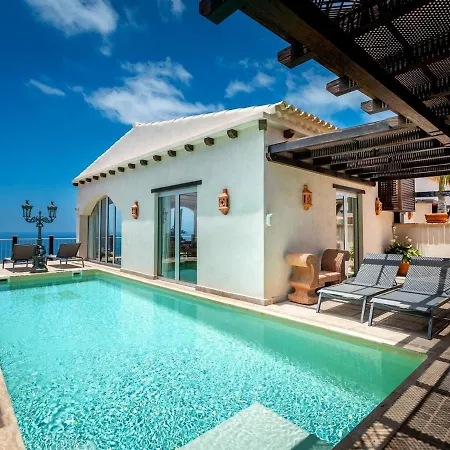 Toscana Indoor Heated Pool, Sea View * אדחה