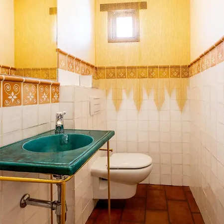 Toscana Indoor Heated Pool, Sea View דירה *