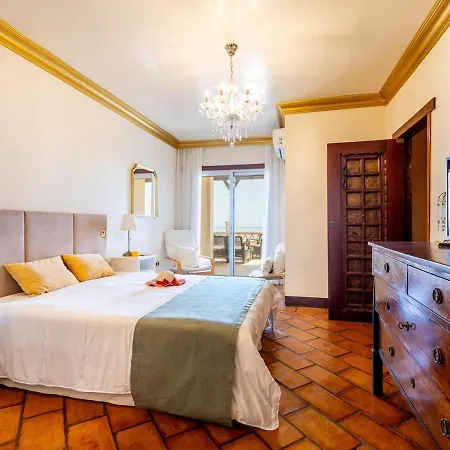 דירה Toscana Indoor Heated Pool, Sea View *